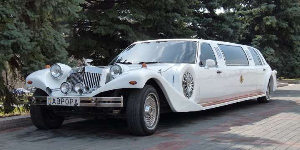 Wer in Donezk Geld hat, zeigt dies auch - Fotocredit / Ulrich Krökel, n-ost