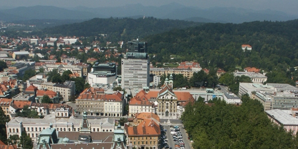 In Lubljana, der Hauptstadt Sloweniens spürt man derzeit die Krise besonders stark. / Jan Opielka, n-ost