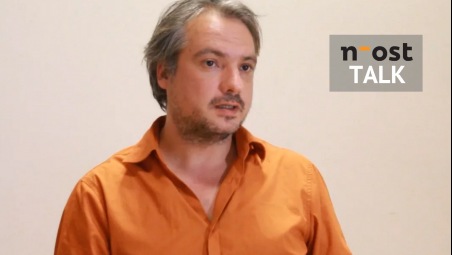 Investigativjournalist Peter Peter Magyary zu Gast im n-ost Büro