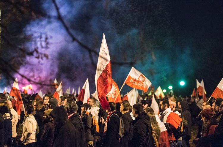 Polnische Nationalisten marschieren in Warschau / Marta Kusmierz, n-ost