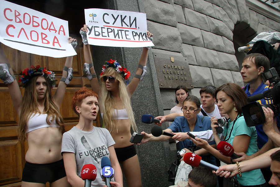 Proteste gegen Janukowitsch / Femen