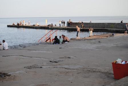 Entspannt geht es in Odessa zu. Doch die Stadt am Schwarzen Meer hat mit einer regelrechten AIDS-Epidemie zu kämpfen.